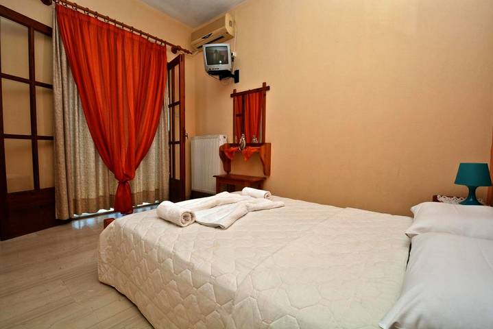 Ferienwohnung für 5 Personen, mit Ausblick und Terrasse, mit Haustier auf Skopelos - 4