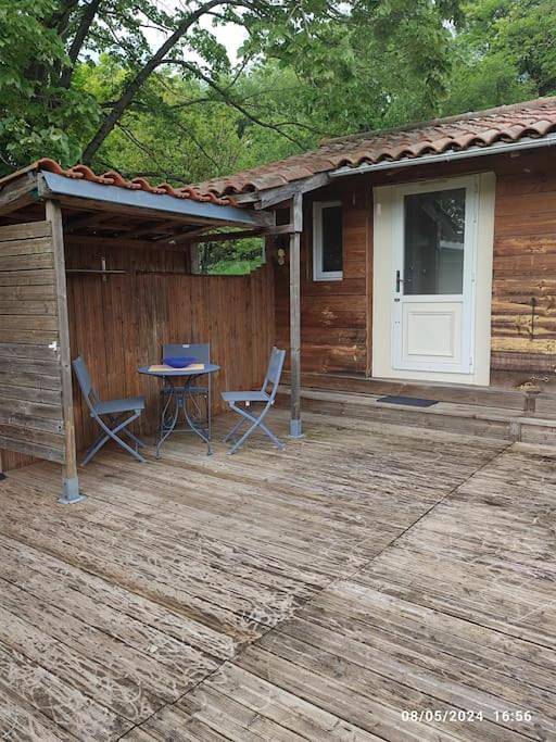 Location de vacances pour 2 personnes, avec Terrasse et Vue dans Cortevaix