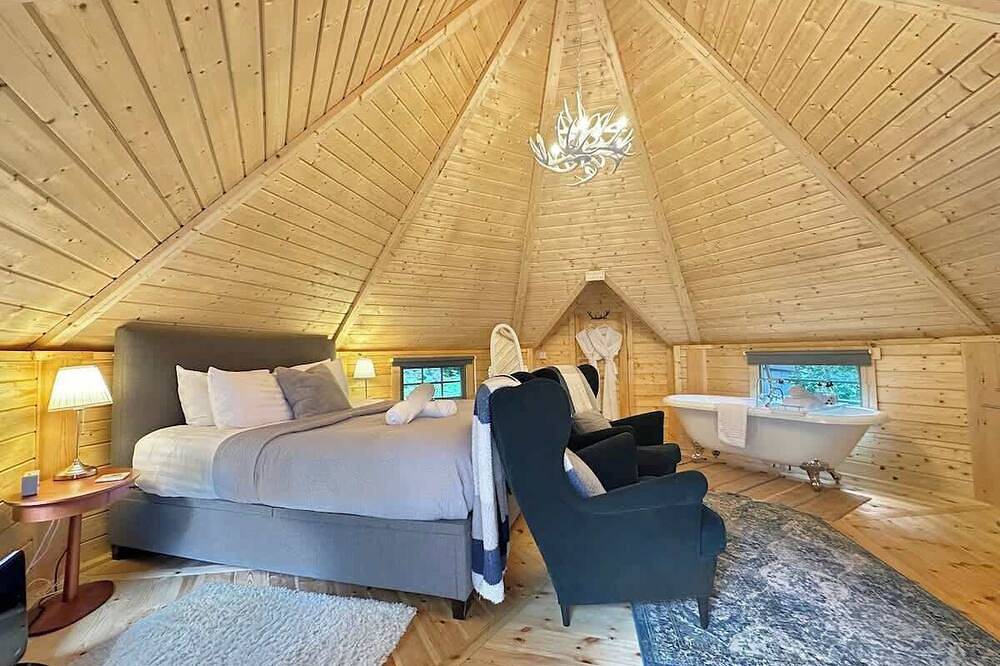 Ganze Wohnung, Holly, Wood Cabin @ Aos Sí in Highlands
