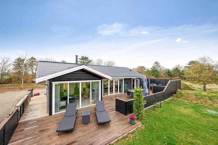 Ferienhaus für 6 Personen, mit Terrasse und Sauna, mit Haustier