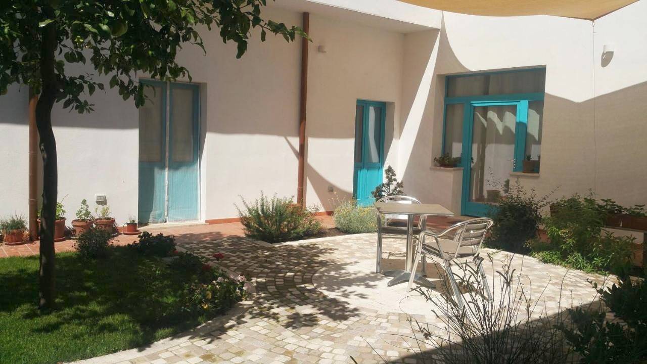 B&b-Le Rondini in Monserrato, Campidano