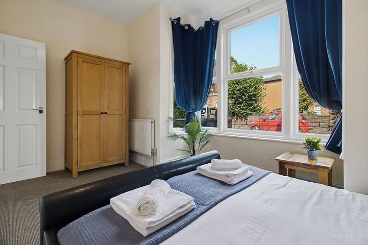 Ganze Wohnung, WhiskAwayStays - Arboretum ground floor apartment in Worcester, Worcestershire