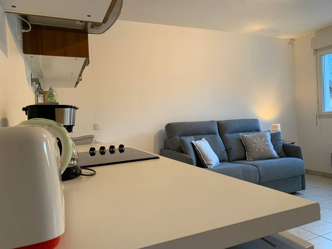 Estudio entero, Estudio 2* para 2 con balcón, Wifi, admite mascotas in Brides-les-Bains, Les Trois Vallées
