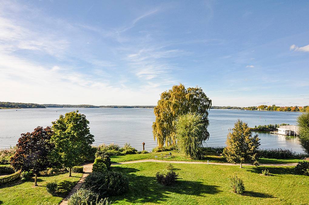 Apartamento vacacional entero, Fewo Seeufer 60B - 2. Og rechts in Waren (Müritz), Lago Müritz