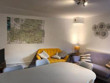 Gîte pour 5 personnes, avec terrasse à Veneux-les-Sablons