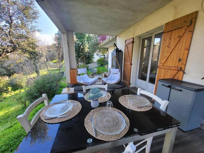 Appartement de vacances pour 6 personnes, avec jardin