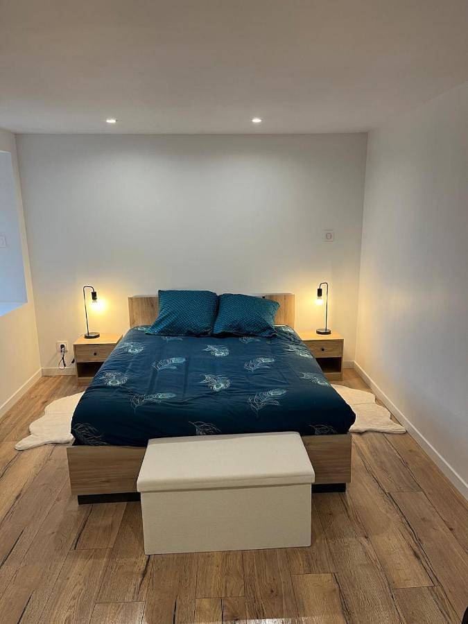 Two-Bedroom House in Saint-Germain-le-Guillaume, Mayenne