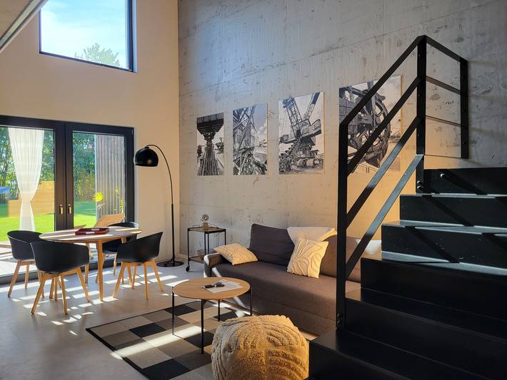 Ferienhaus 'Schlossterrassen 4a' mit Seeblick, privater Terrasse und WLAN in Pouch, Muldestausee