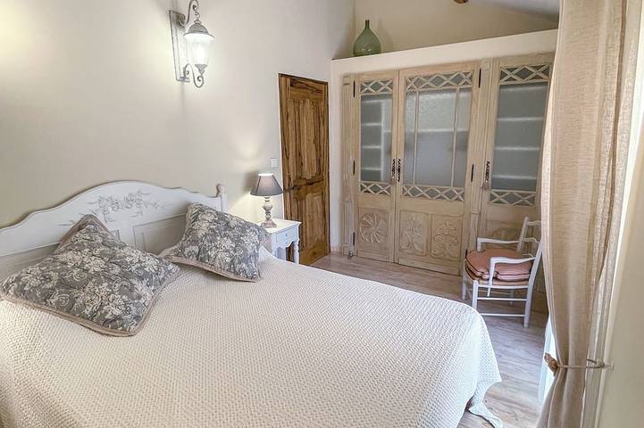 Location de vacances pour 4 personnes à La Roque-sur-Pernes - 4