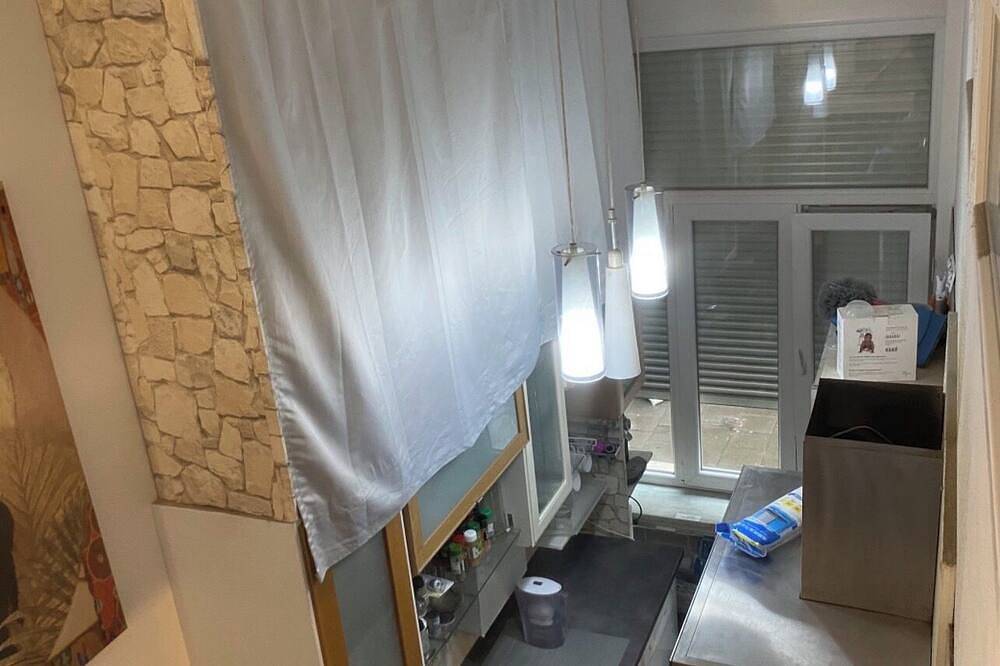 Belle chambre en sous pense au cœur de Bruxelles , Bruxelles midi in Anderlecht, Région de Bruxelles