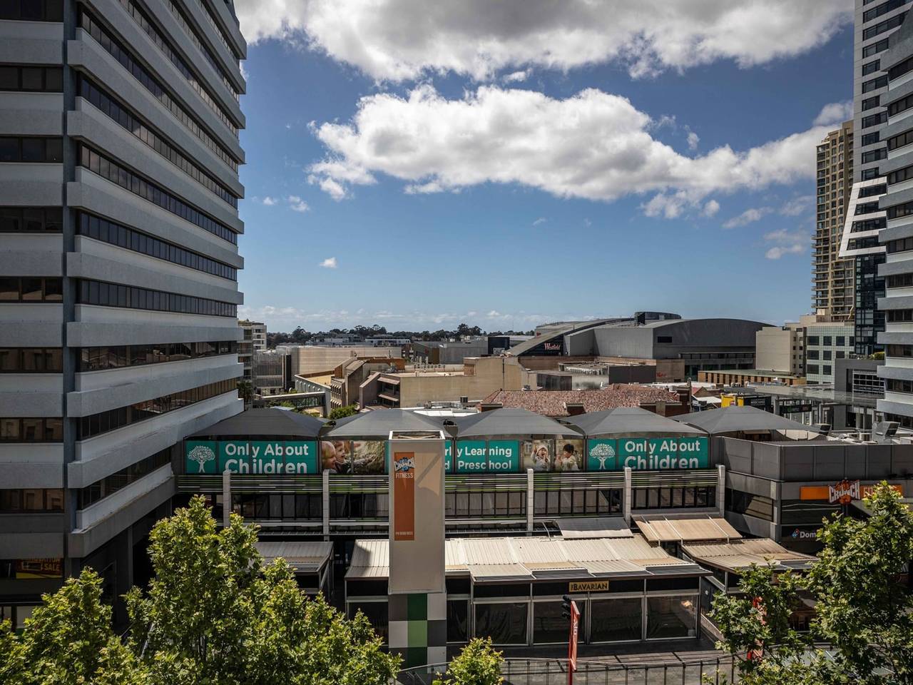 Hel lejlighed, Central 1-Bed with Parking, Pool, Sauna & Gym in Sydney, New South Wales