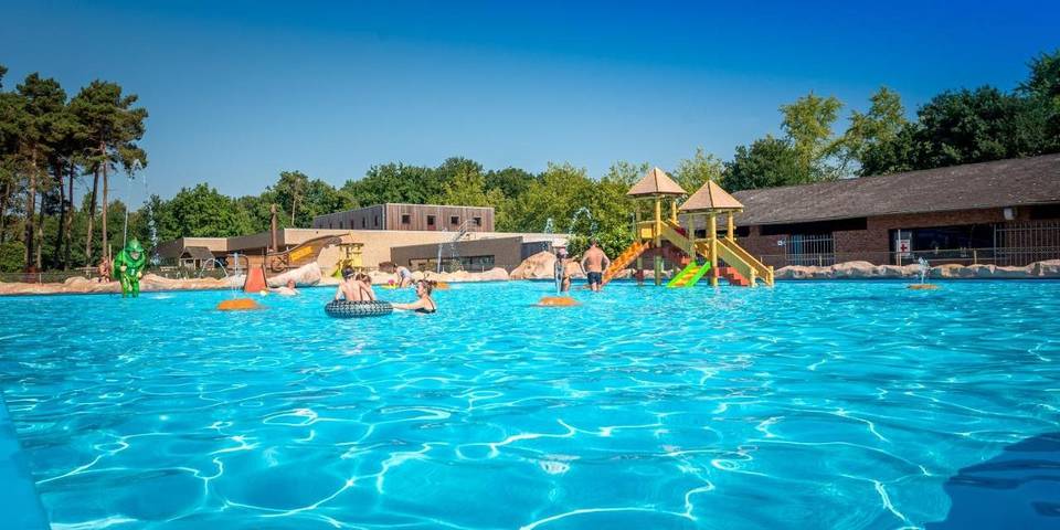 Tente pour 6 personnes, avec Terrasse et Piscine à Bocholt