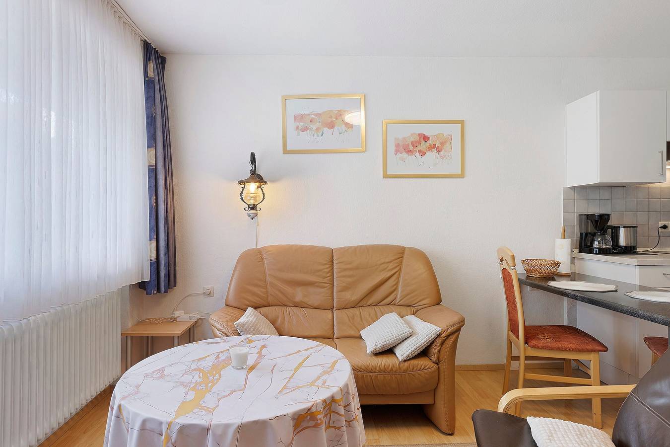 Ganze Wohnung, Feriewohnung 1 mit Terrasse, Gemeinschaftsgarten, Wlan & Dreiwelten Card in der Nähe vom Solemar in Bad Dürrheim, Mittlerer Schwarzwald