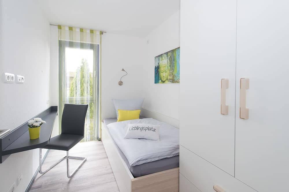 Ganze Wohnung, Perfekt für Gruppen: Garten, Gruppentisch, 6 Schlafzimmer, 4 Bäder. Nähe Badesee in Bensheim, Bergstraße