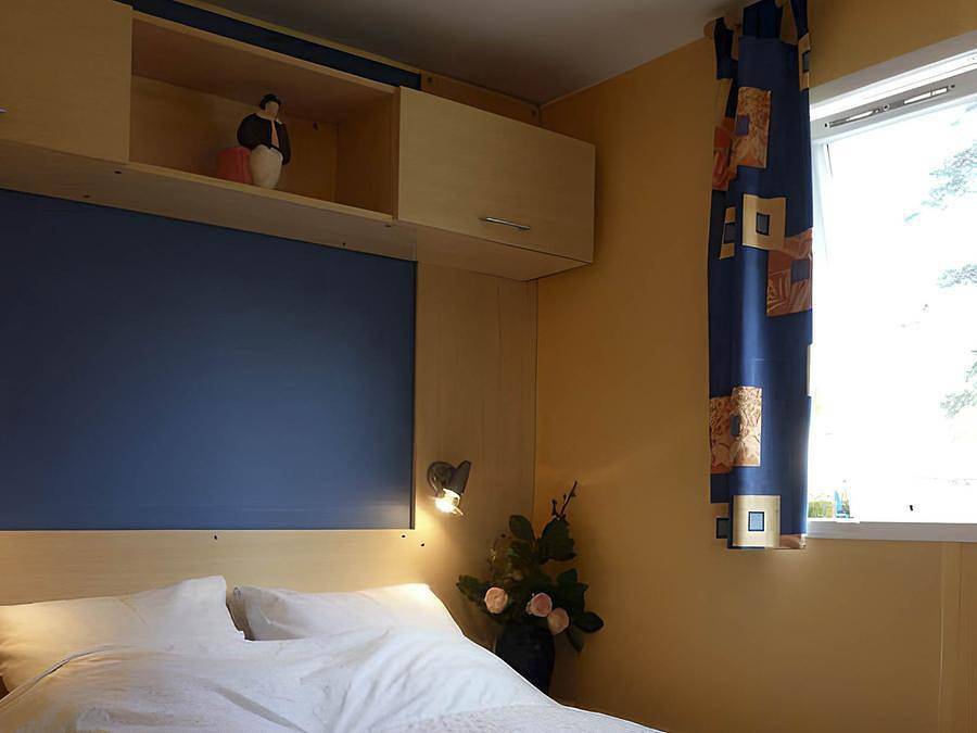 Camping des Bains - Mobilhome 4 personas - Super Venus in Saint-Honoré-les-Bains, Parque natural de Morvan