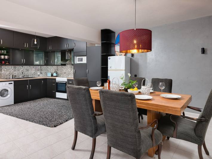 Gîte pour 9 personnes, avec balcon à Ville de Rhodes - 2