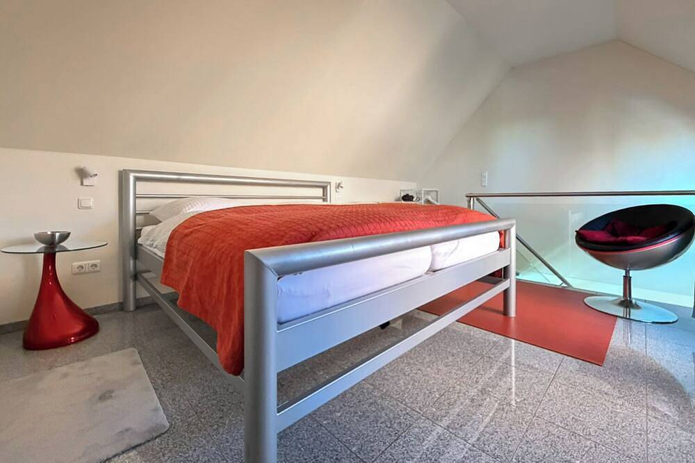 Ganze Wohnung, ***** Design Ferienhaus Kamerun an der Elbe \"Casa Kamerunschaf\" in Damnatz, Elbtalaue