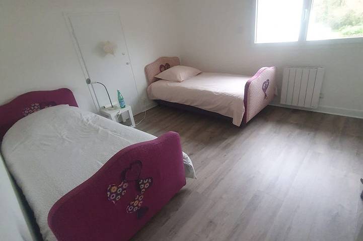 Location de vacances pour 6 personnes, avec terrasse et jardin dans Plage de Banastère - 4