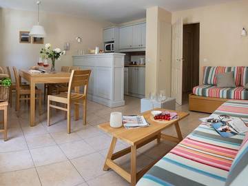 Holiday Letting for 7 People in Soulac-sur-Mer, Côte d’Argent, Photo 1