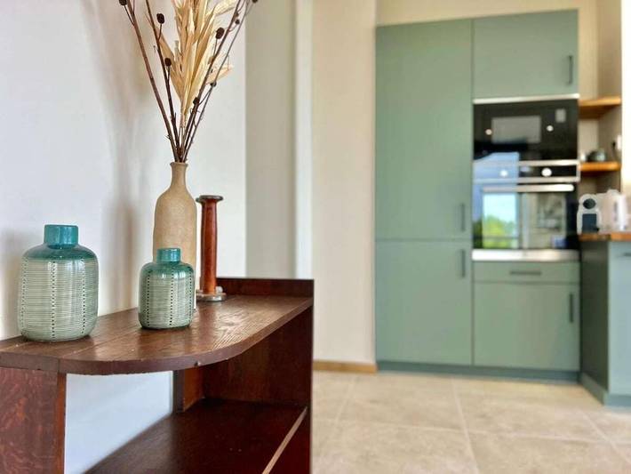 Gîte pour 2 personnes, avec vue ainsi que jardin et terrasse dans Plage Du Billou Santec - 3