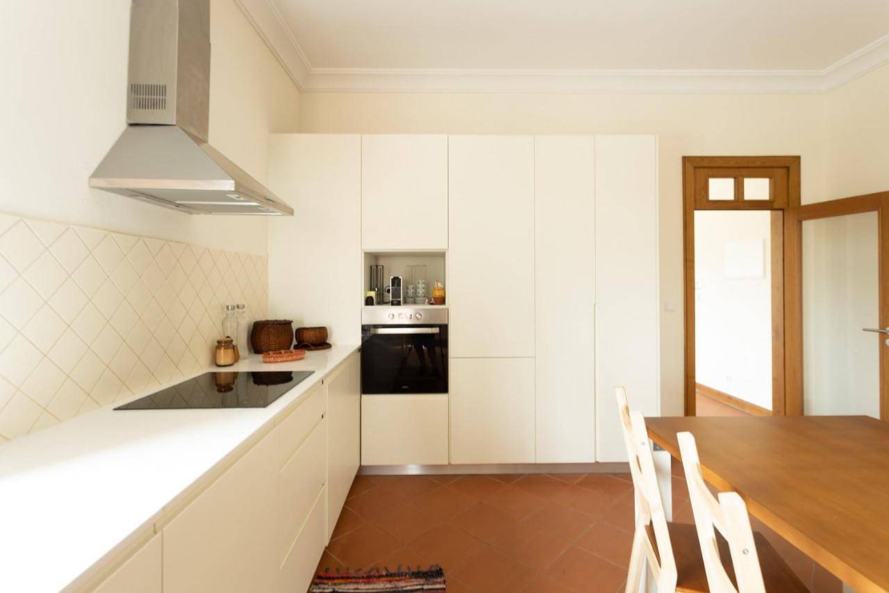 Six-Bedroom House in Chaves, Distrito de Vila Real