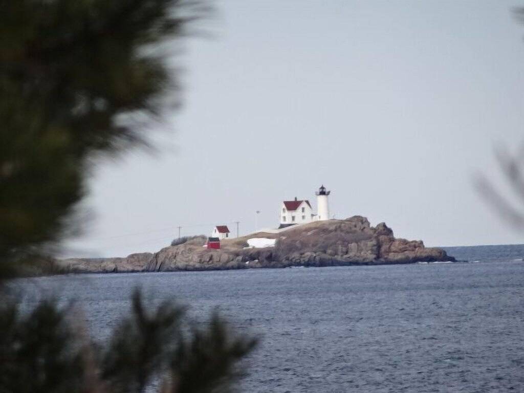 Ganze Wohnung, Oceanfront Carriage House Apt. w / spektakuläre Aussichten in York (Maine), York County
