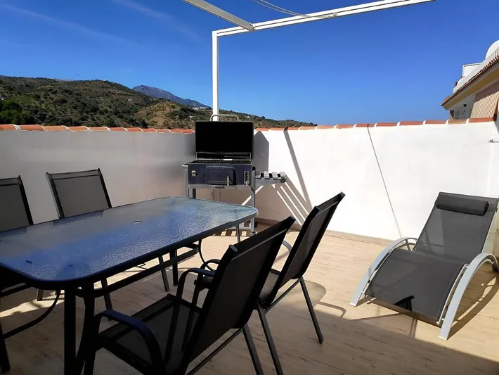 Ferienwohnung für 4 Personen, mit Balkon und Ausblick - 1