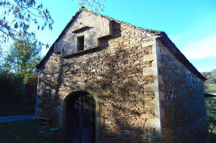 Location de vacances pour 8 personnes, avec jardin et balcon à Coupiac - 4