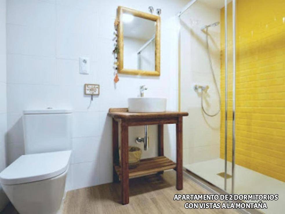 Hostal Rural Sant Climent - Habitacions i Apartaments in Tahull, Valle de Bohí