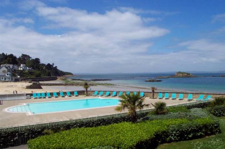 Appartement de vacances pour 4 personnes, avec piscine et balcon à Douarnenez