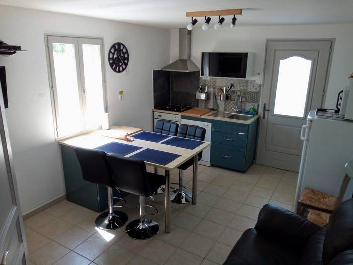 Gîte pour 4 personnes, avec Balcon à Sahune