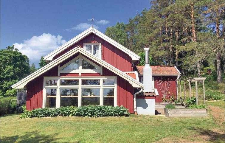 Ferienhaus für 6 Personen, mit Garten in Färgelanda und Umgebung