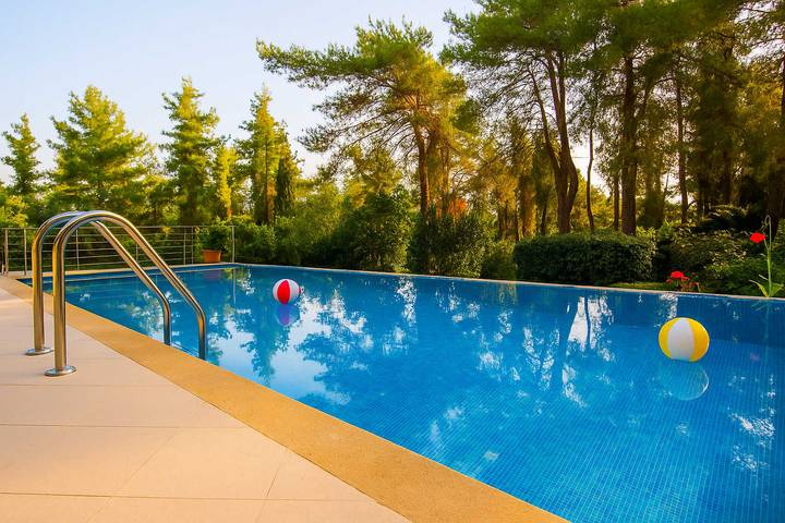 Ferienhaus für 9 Personen, mit Pool und Whirlpool sowie Garten in Chalkidiki - 2