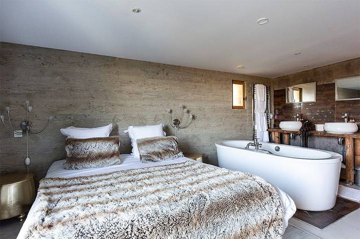 Gîte pour 6 personnes, avec piscine ainsi que jardin et terrasse à Villerville - 3