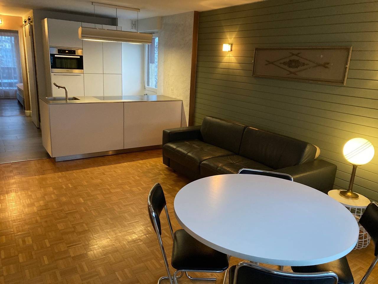 Apartamento entero, Cité Radieuse B Avouintzett n° 154, lovely, newly renovated flat in Chalais (Suiza), Alpes del Valais