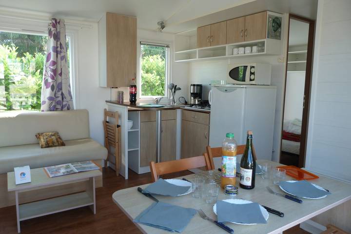 Location de vacances pour 8 personnes, avec terrasse et piscine, animaux acceptés dans Port Lazo - 2