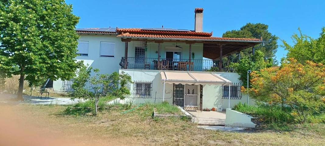Ferienwohnung für 9 Personen, mit Ausblick und Garten - 1