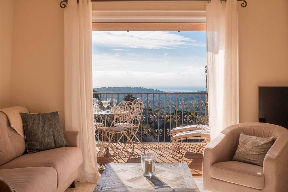 Ganze Wohnung, Le Loft de Borgada in Tourrettes-sur-Loup, Cannes und Umgebung