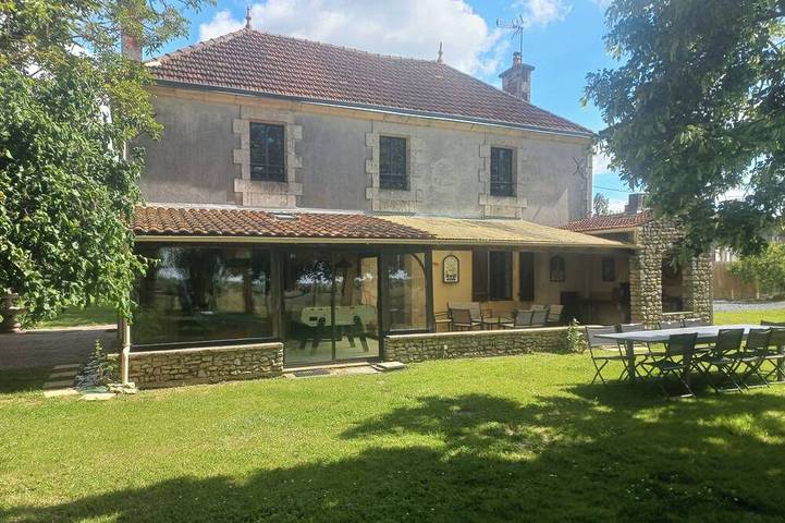 Maison de vacances pour 12 personnes, avec terrasse et jardin