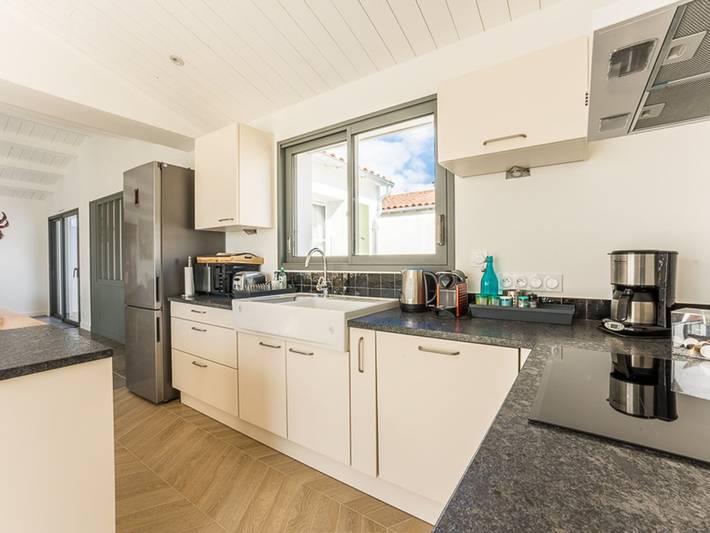 Location de vacances pour 8 personnes, avec Terrasse et Jardin à Sainte-Marie-de-Ré - 2