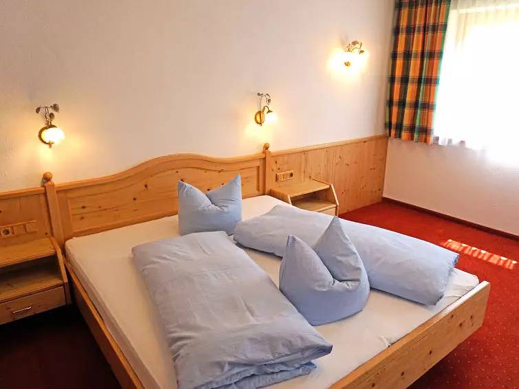 Ganze Wohnung, 2 Zimmer 2 Personen in Lechtaler Alpen, Pettneu am Arlberg