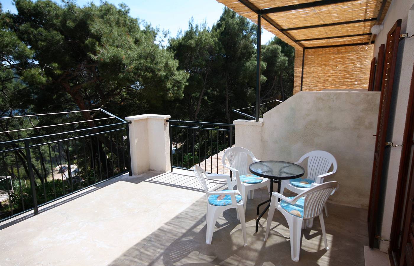 Ganze Wohnung, 1-Zimmer-Ferienwohnung mit Terrasse Bucht Saplunara, Mljet A-4923-b in Velika Saplunara, Saplunara