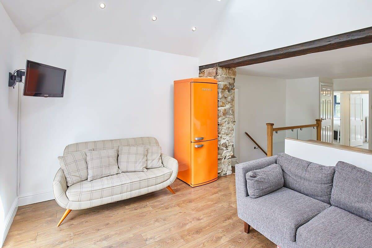 Host & Stay | The Duck Pond in Durham, County Durham