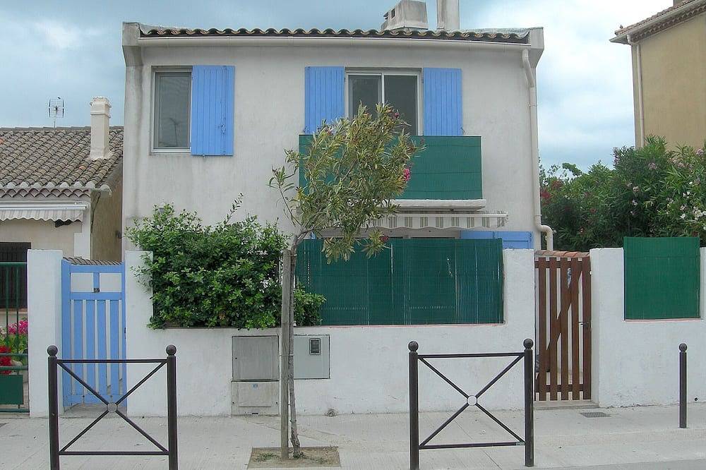 Appartement entier, La Saladelle:Appartement dans le village,2 a 5 personnes in Saintes-Maries-de-la-Mer, Côte méditerranéenne (France)