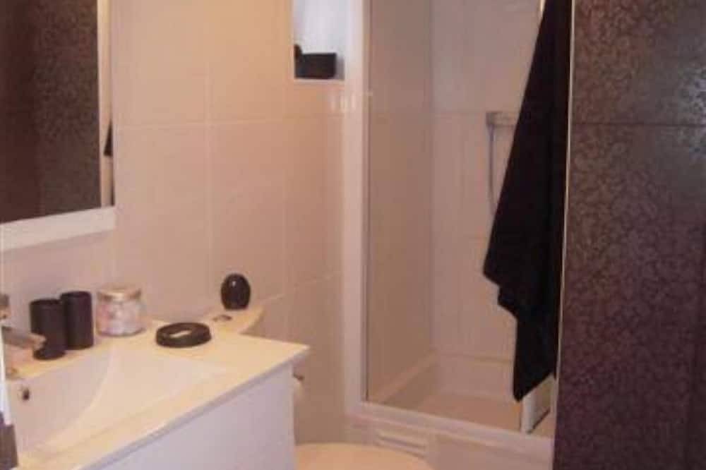 Ganze Wohnung, Apartment in der alten Anlage Kloster von S. Martinho in Santa Maria Maior, Costa de Lisboa