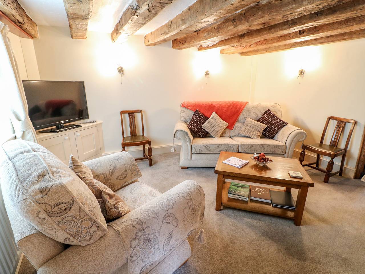 Hobson's Cottage 10 Main Street in Derbyshire