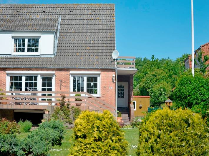 Ferienwohnung für 2 Personen, mit Garten und Balkon auf Fehmarn