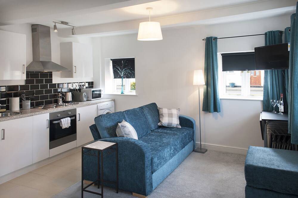 Charming Cottage in Tewkesbury Town Centre * Sleeps 2/3 * Full of Character in Tewkesbury, Gloucestershire