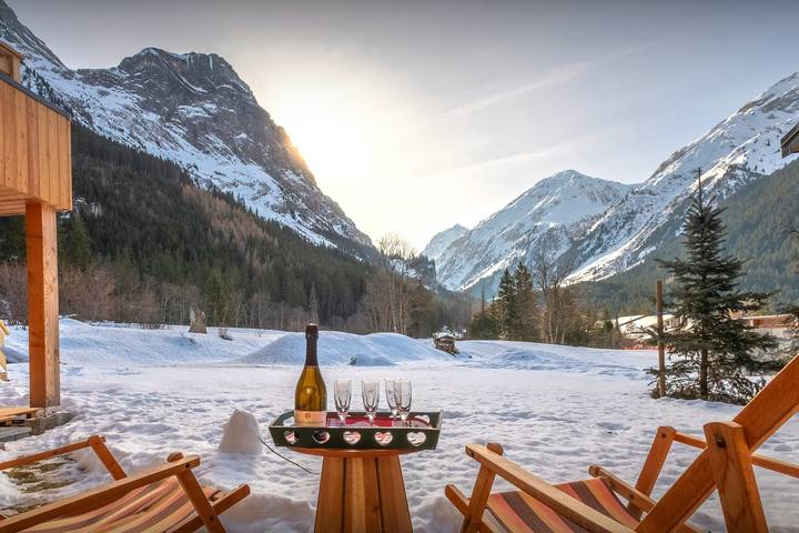 Chalet pour 14 personnes, avec jardin et sauna, adapté aux familles à Pralognan-la-Vanoise - 2