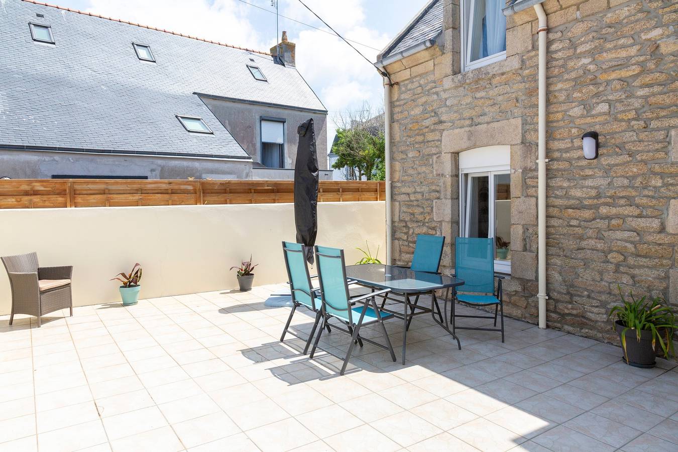 Casa de vacaciones 'La Pince De Crabe À 300m De La Mer' con terraza privada in Guilvinec, Region de Quimper